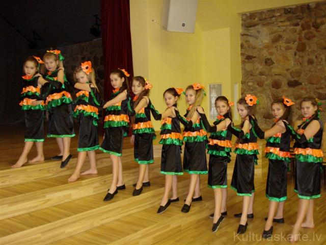 Milzkalnes TN mūsdienu deju grupa ''Alegorija''